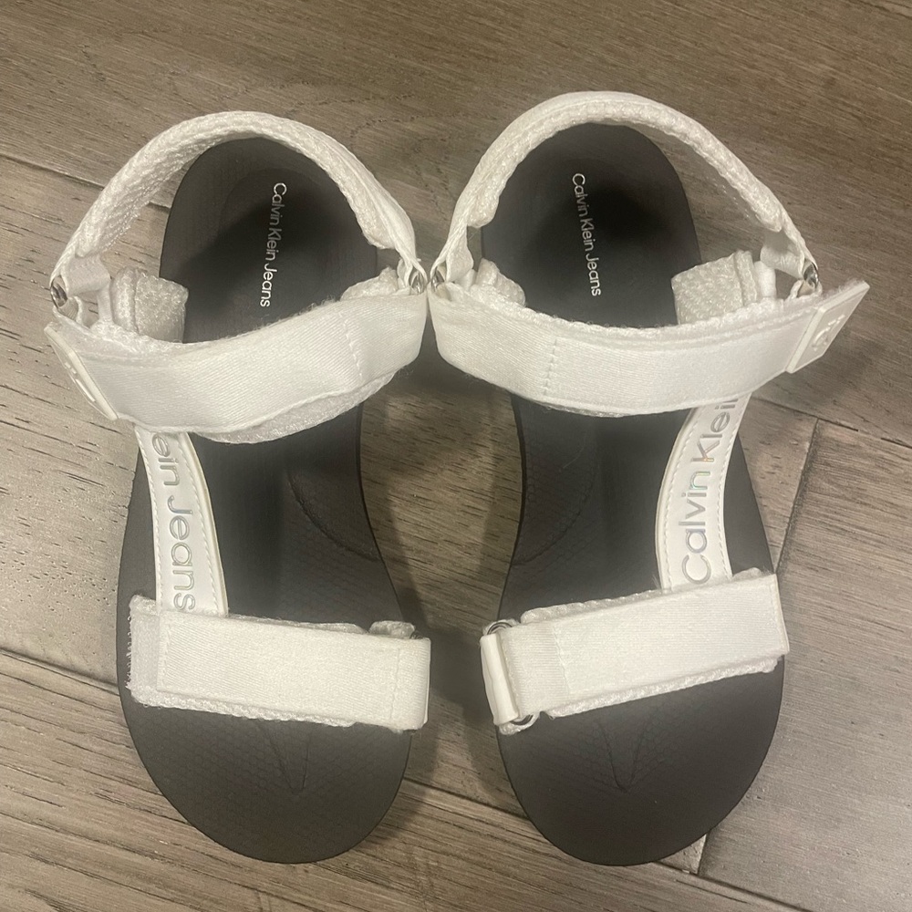 Calvin Klein woman’s sandals New
